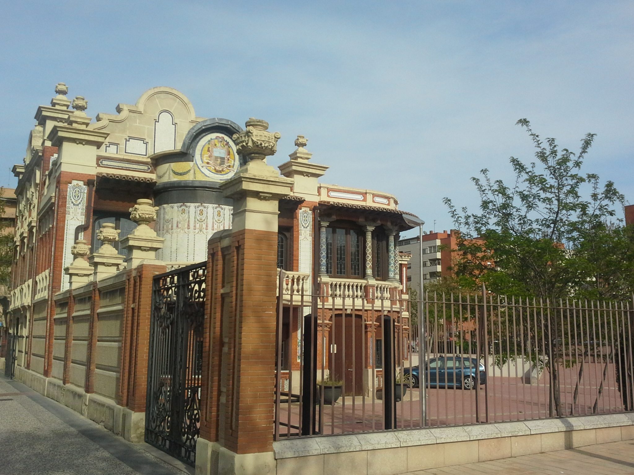 Las Asociaciónes Vecinales volvemos a reclamar el uso ciudadano, cultural y  turístico de la Casa Solans